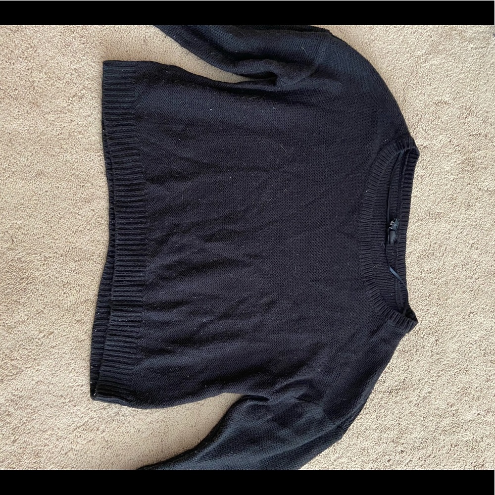 Black crop sweater